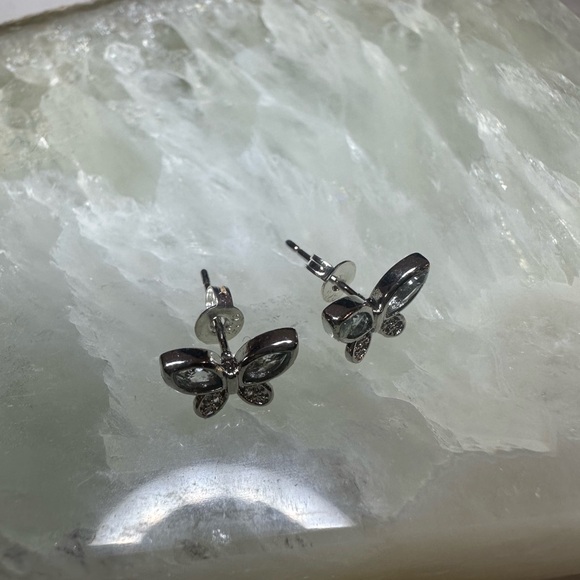 925 blue topaz Silver Butterfly Stud Earrings - Picture 5 of 7